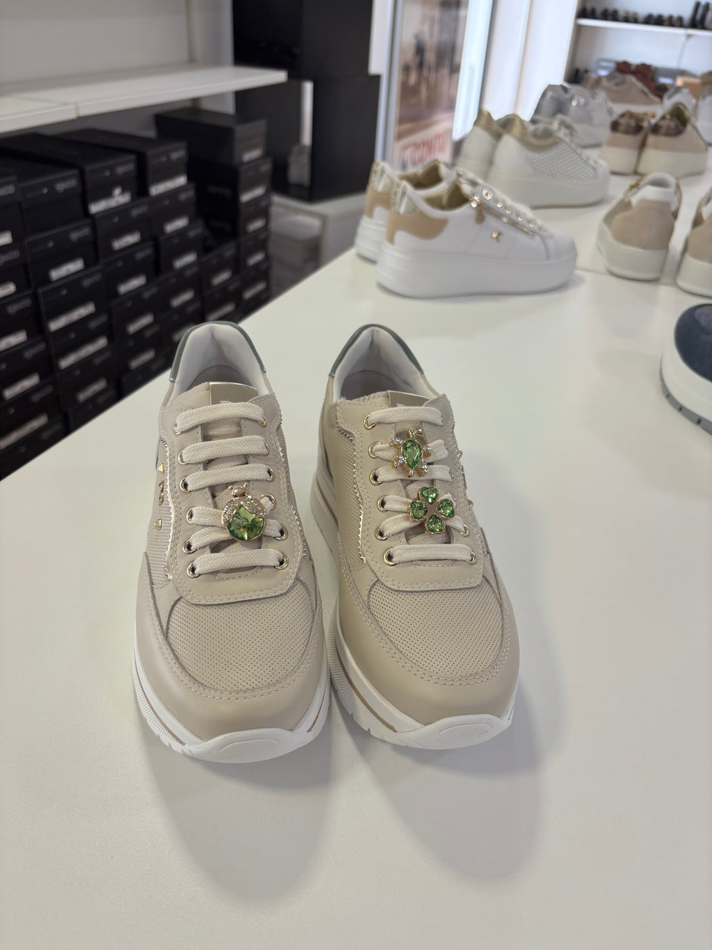 NERO GIARDINI SNEAKERS SMERALDI